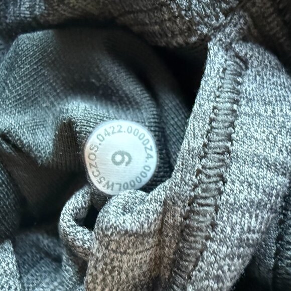 lululemon Align High-Rise Pant 25" (Size 6 Excellent Condition) - Picture 5 of 8